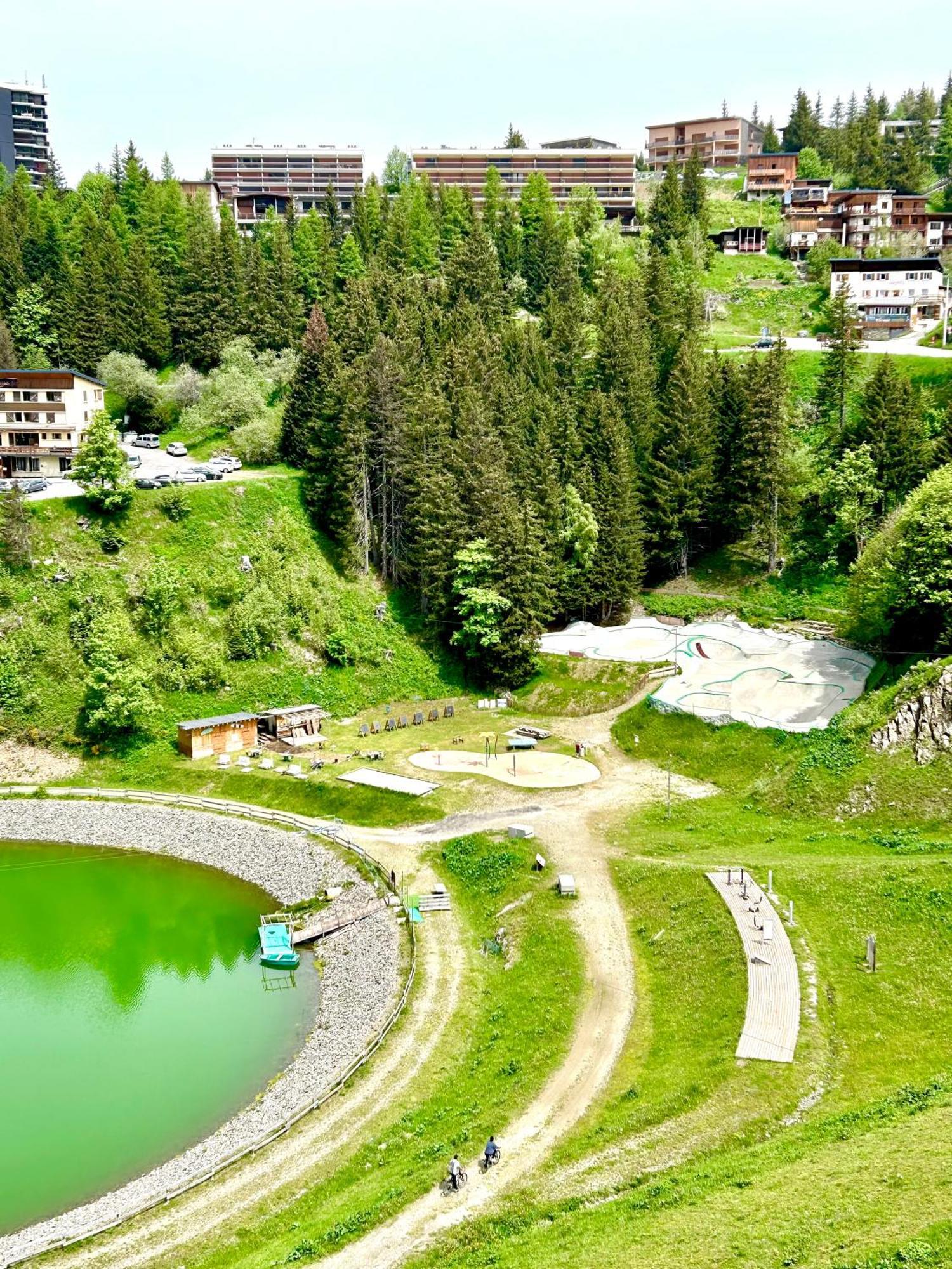 Appartement Lou Pied De Piste Chamrousse Esterno foto